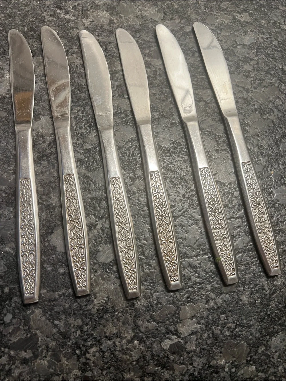 Stainless Steel Ornate Handle Butter Knives - Set of 6 - exc condition